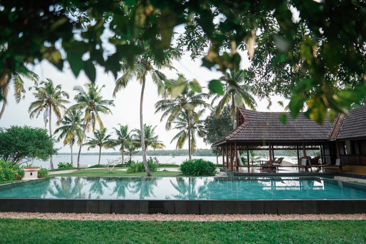 Vismaya Lake Heritage Turavūr Exterior foto